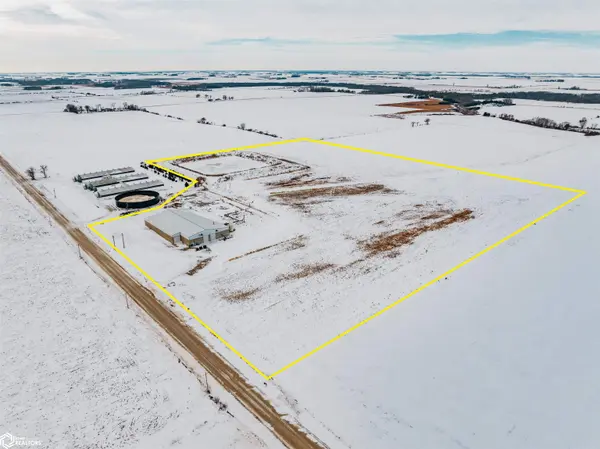 13395 Bell AVE, Riceville, IA 50466