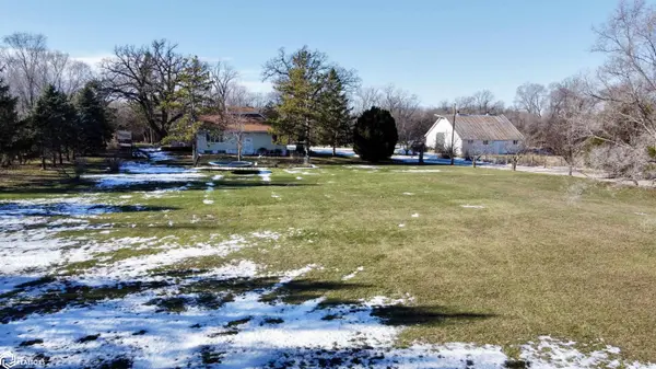 1302 K AVE, Jefferson, IA 50129