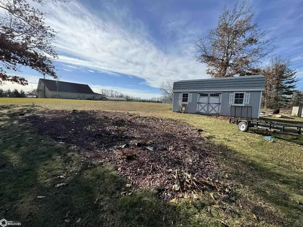 1100 N Park AVE, Centerville, IA 52544