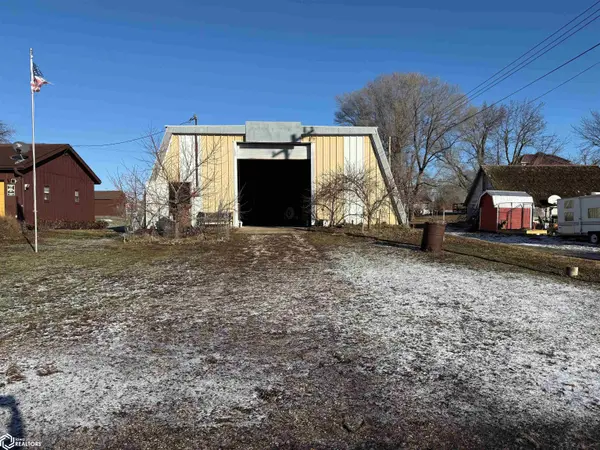 302 N 5th ST, Lanesboro, IA 51451