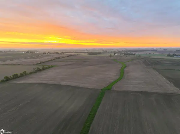 Easton AVE, Plainfield, IA 50666