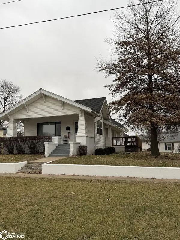 207 S 5th AVE, Villisca, IA 50864