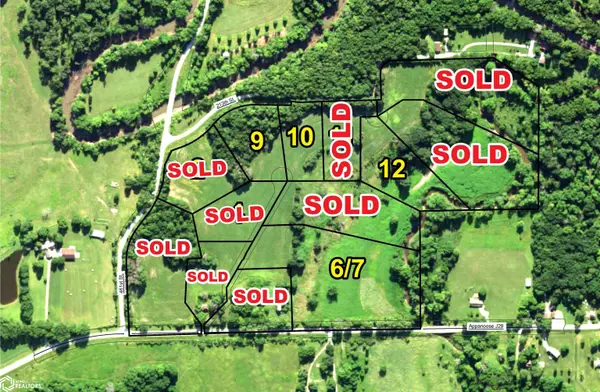 00000 NKA, Centerville, IA 52544