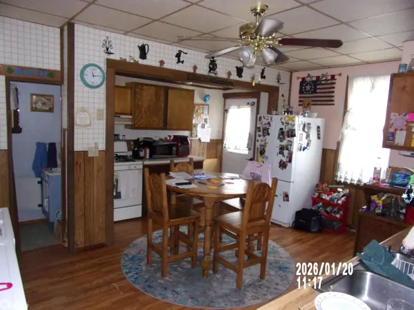333 1St ST, Manning, IA 51455