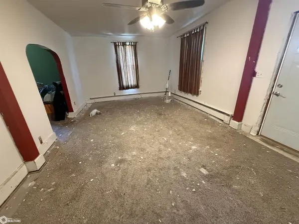 2516 Avenue I, Fort Madison, IA 52627
