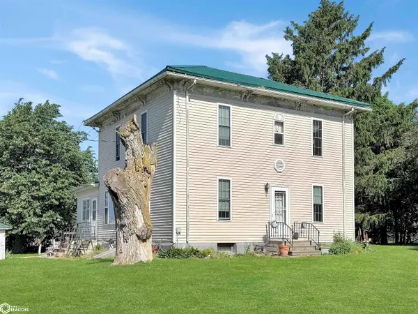 1950 F AVE, Gladbrook, IA 50635