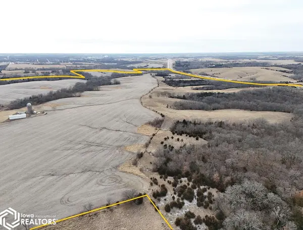 Hwy 152, Osceola, IA 50213