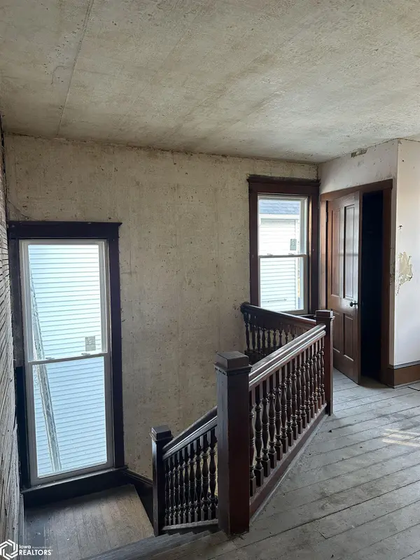 527 Summer ST, Burlington, IA 52601