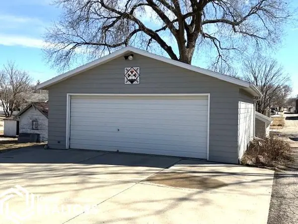 210 E North ST, Algona, IA 50511