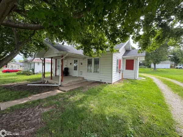 837 S 15Th ST, Centerville, IA 52544