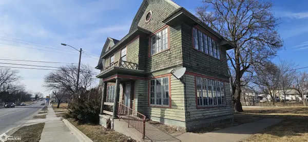 115 W Mclane ST, Osceola, IA 50213