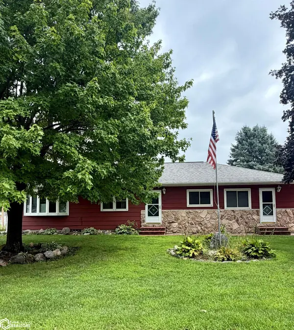 401 W Washington ST, Dows, IA 50071