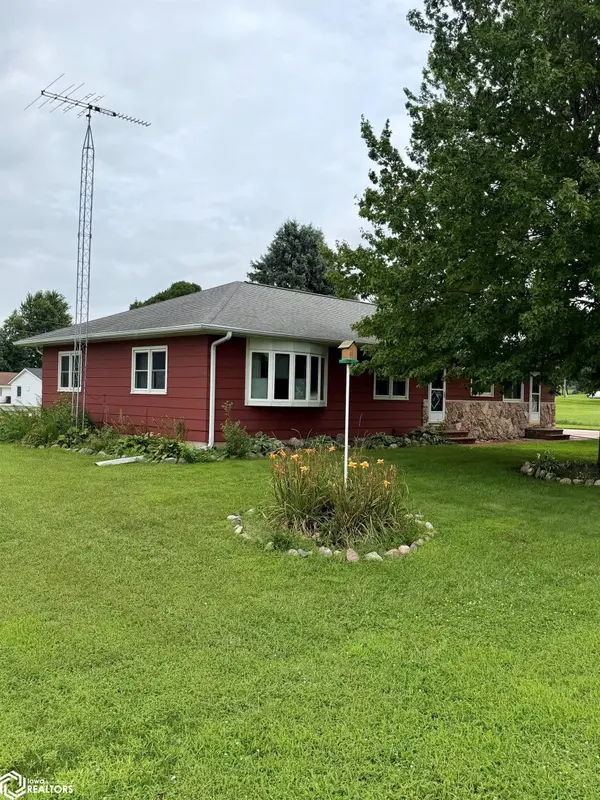 401 W Washington ST, Dows, IA 50071
