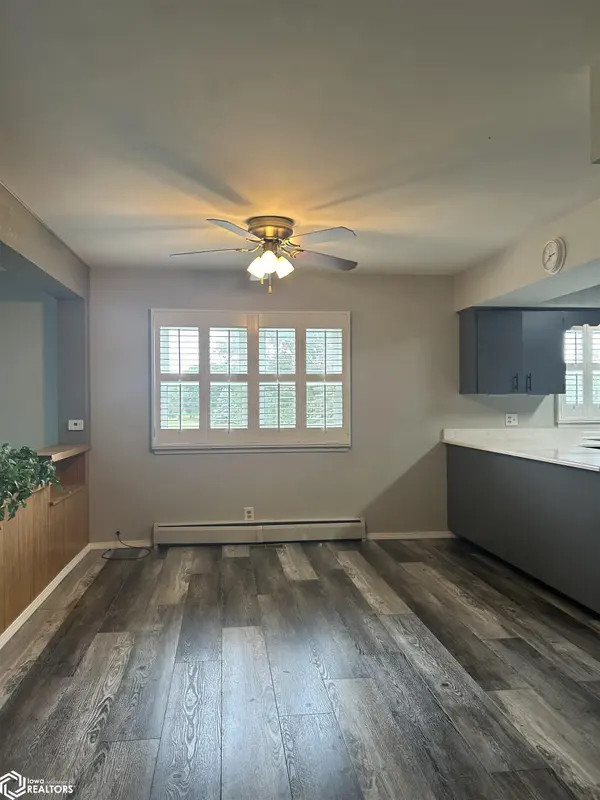 1610 Terrace Blvd, Hampton, IA 50441