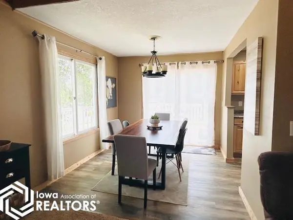 110 Cottage LN, Montezuma, IA 50171