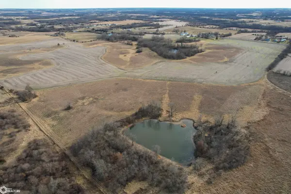 Dewey RD, Centerville, IA 52544