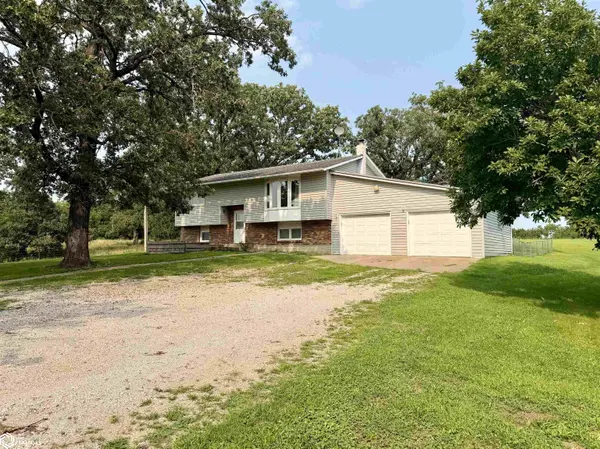 48786 260Th AVE, Chariton, IA 50049