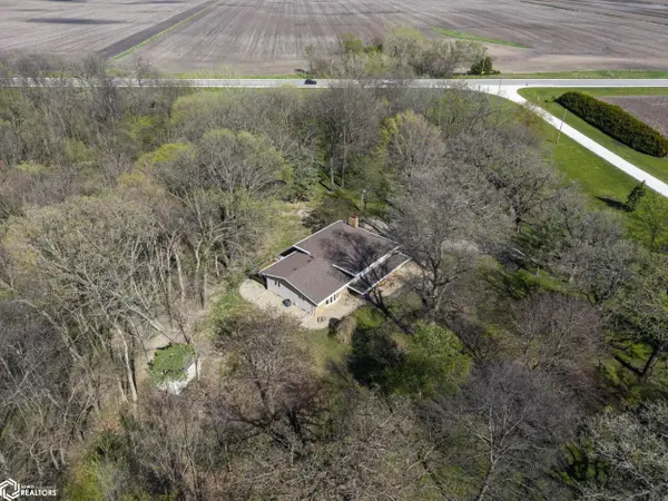 2695 Timberlane RD, Webster City, IA 50595