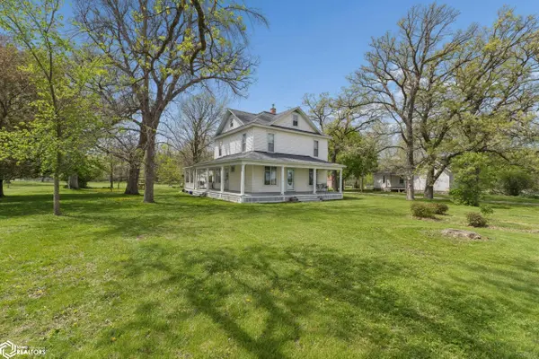21530 Pheasant AVE, Mason City, IA 50401