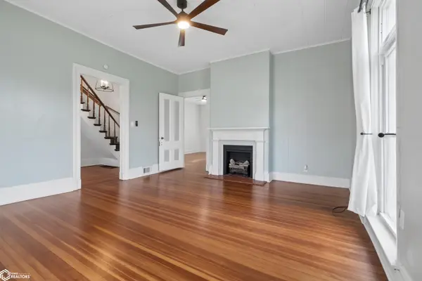 916 Grand Avenue, Keokuk, IA 52632