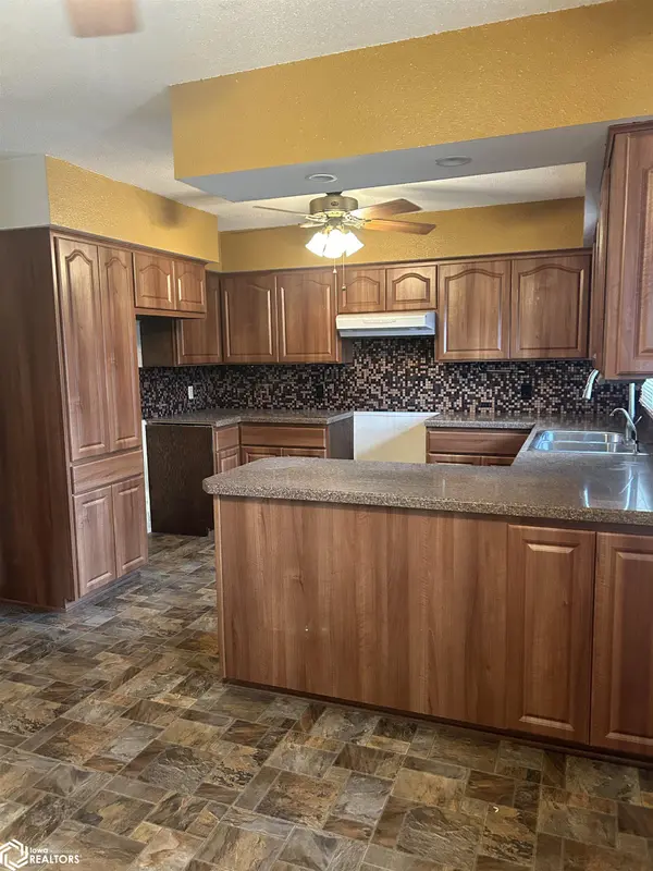205 NW 12th ST, Pocahontas, IA 50574