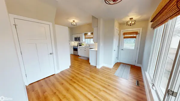 200 Washington ST, Libertyville, IA 52567