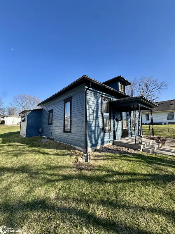 406 1st AVE, Audubon, IA 50025