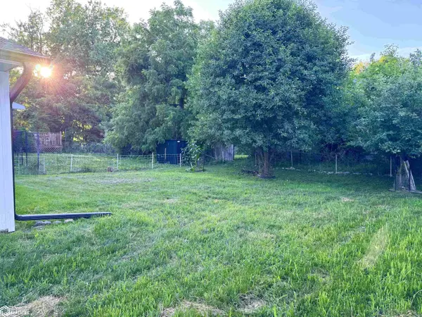 504 S 6Th ST, Fairfield, IA 52556