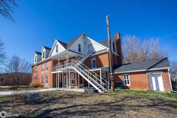 1108 Park ST, Hamburg, IA 51640