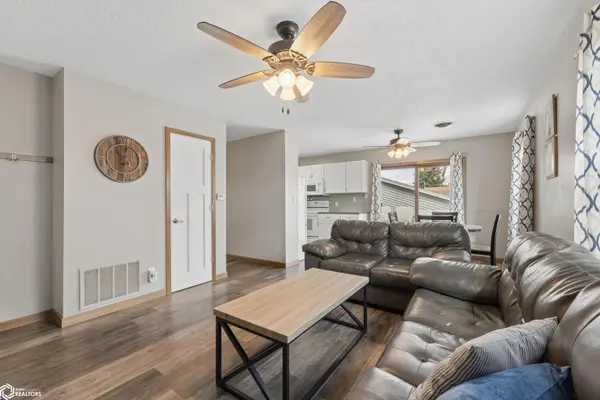 2 Country LN #2, Ventura, IA 50482