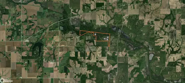 000 Usher AVE, Rose Hill, IA 52586