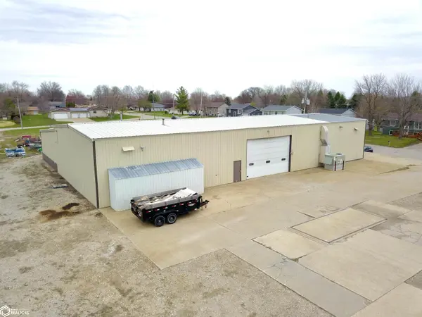725 Penrose ST, Grinnell, IA 50112