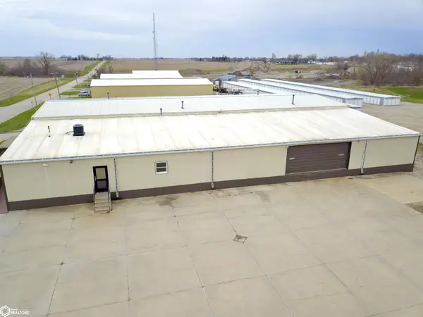 725 Penrose ST, Grinnell, IA 50112