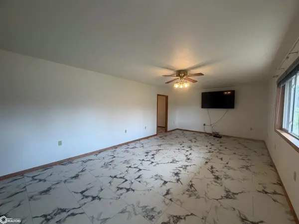 1617 S 15Th ST, Centerville, IA 52544