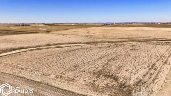 31787 HWY D15, Ackley, IA 50601