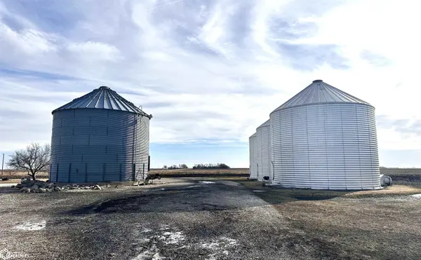 1145 Birch AVE, Corwith, IA 50430