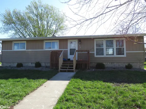 719 3rd St NE, Clarion, IA 50525