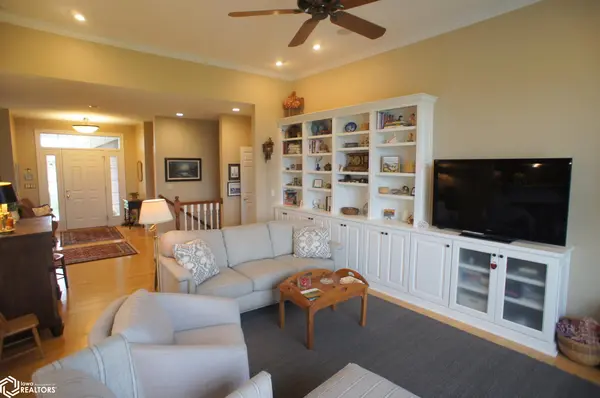 1105 Kamen DR, Webster City, IA 50595