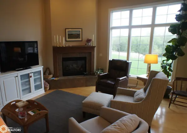 1105 Kamen DR, Webster City, IA 50595