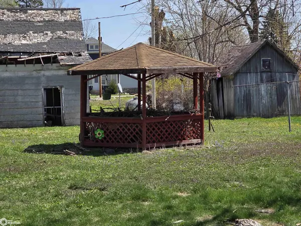 430 Oak ST, Kamrar, IA 50132