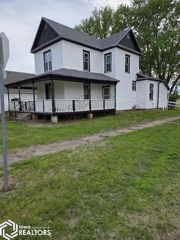 118 East ST, Orient, IA 50858