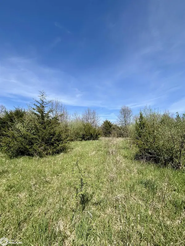 River Road and Kentucky Avenue, Mount Pleasant, IA 52641