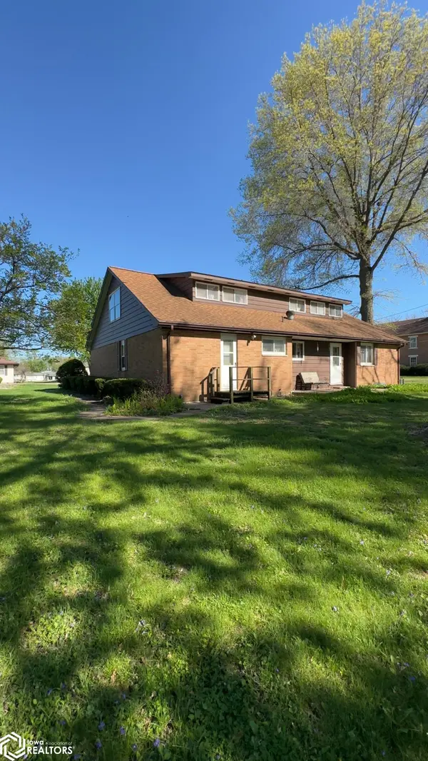 285 S Wilcox ST, Nauvoo, IL 62354
