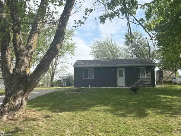 5253 5TH ST, Melrose, IA 52569