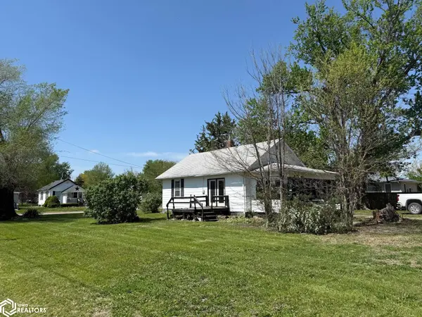 930 S Weller ST, Ottumwa, IA 52501
