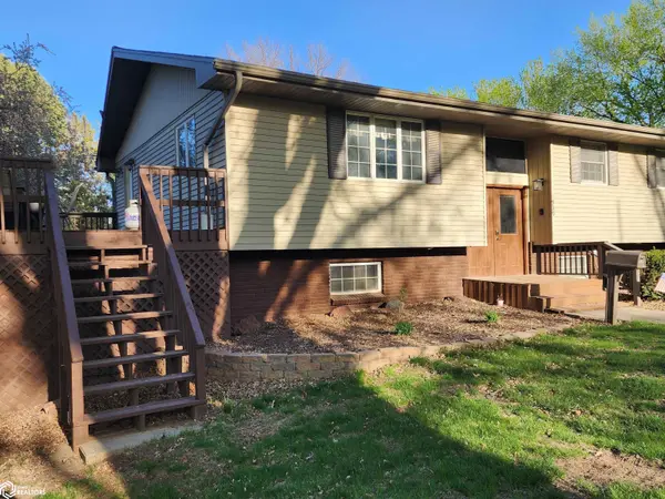 919 S Main St, Ida Grove, IA 51445