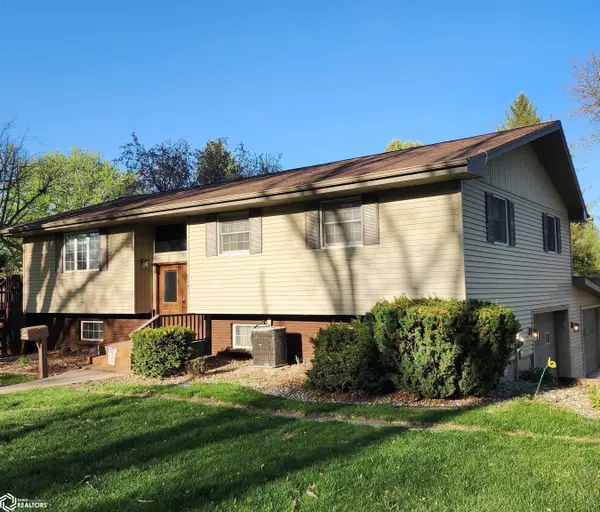 919 S Main St, Ida Grove, IA 51445