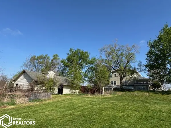 1814 175Th ST, Fairfield, IA 52556