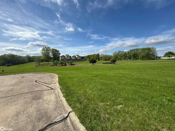 Lot 33 Parkside Knolls, Moravia, IA 52571