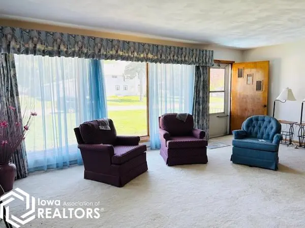 106 N Grove ST, Montezuma, IA 50171